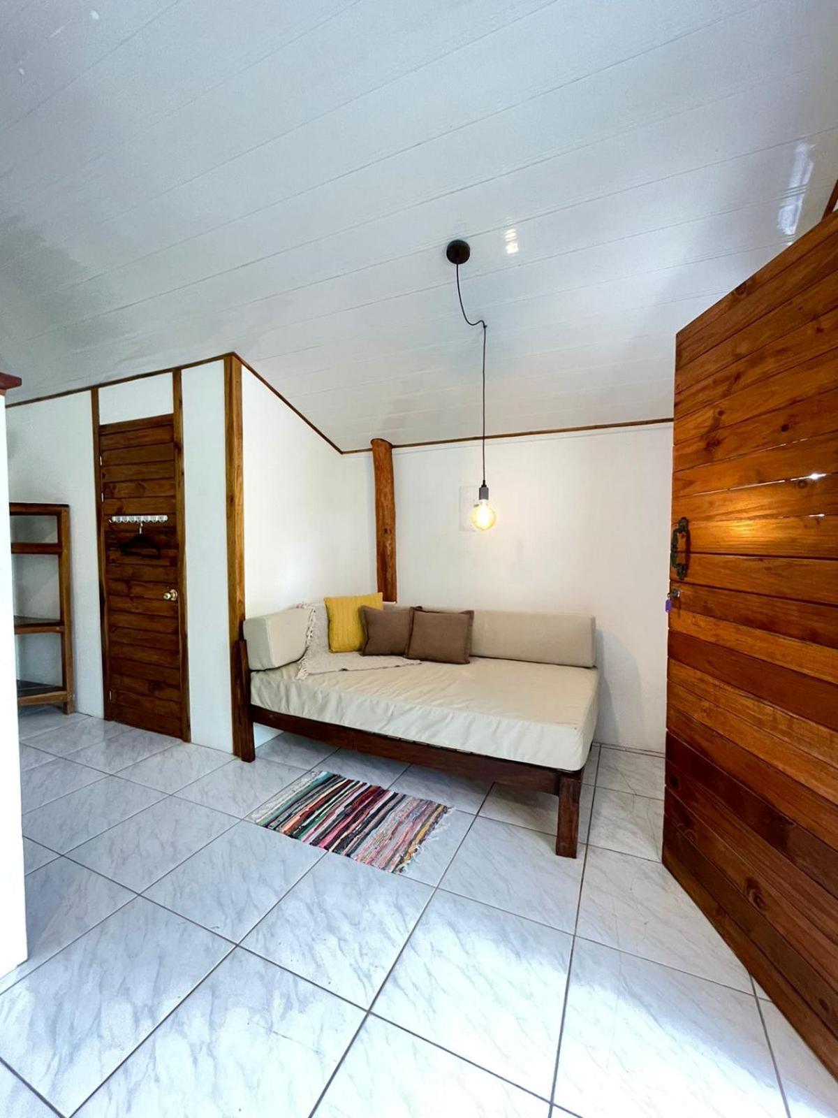 Lodge Cuatro Vientos & - Mal Pais, Costa Rica *