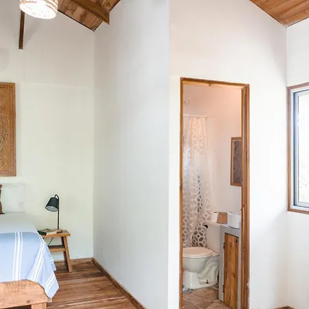 Cuatro Vientos Lodge & Apartments - Mal Pais, Costa Rica Playa Santa Teresa  Room photo